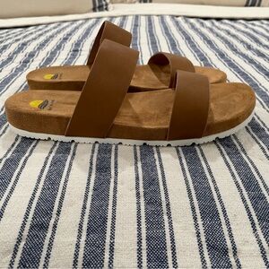 Women’s sandals size 10 New